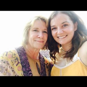 Meet your Posher, Jana